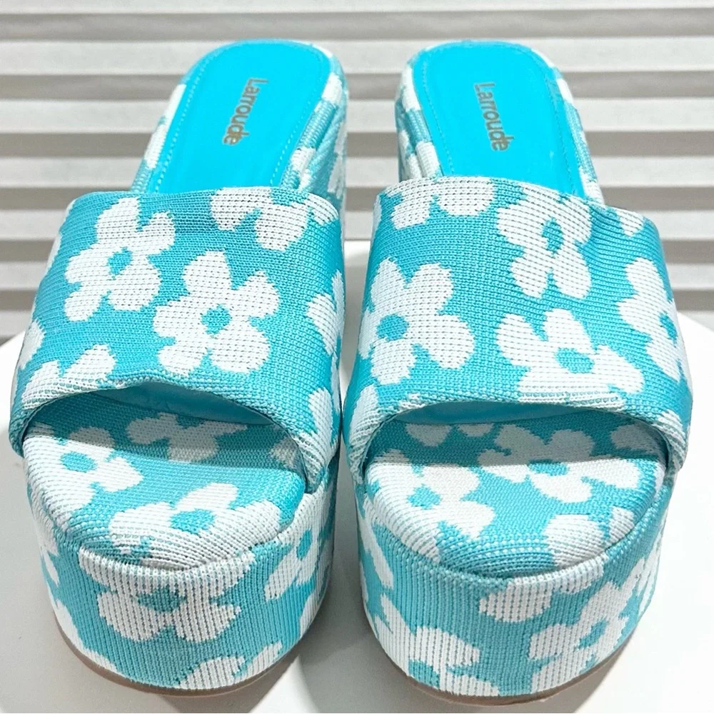 🌹LARROUDE🌹 Miso Platform Sandal Size: 5.5